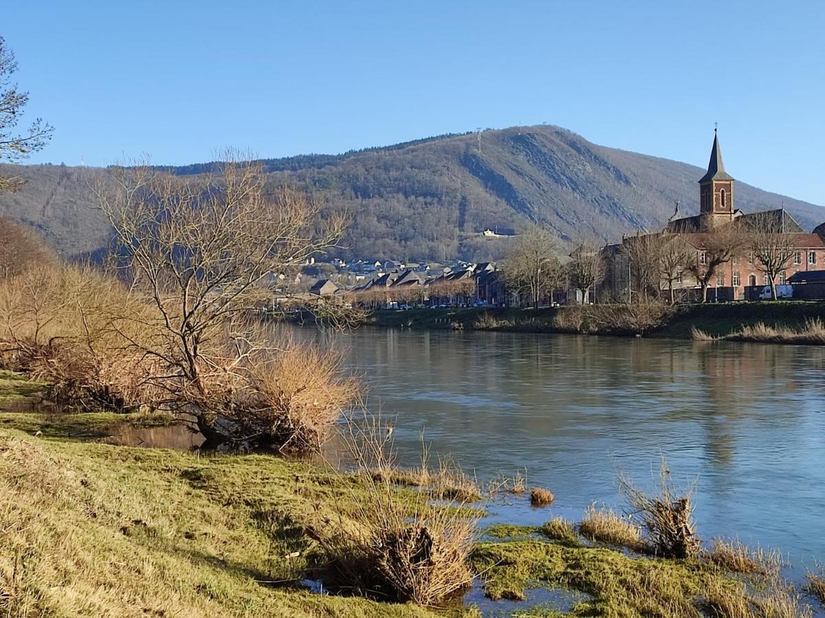 Revin  Entre Meuse Et Foret المظهر الخارجي الصورة